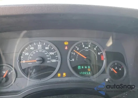 2008 Jeep Patriot Sport z USA, uszkodzony, nr VIN 1J8FF28WX8D744053